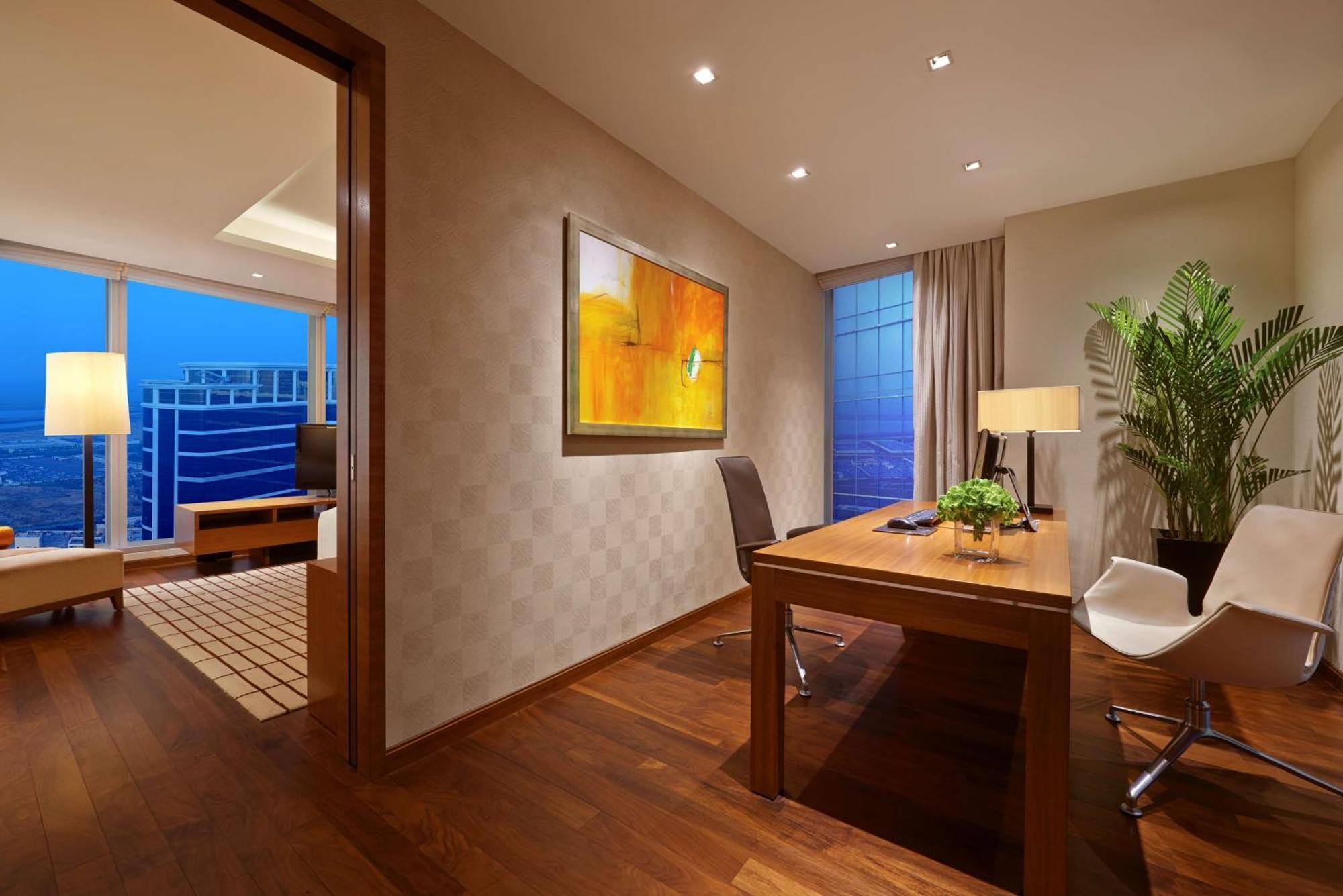 Grand Hyatt